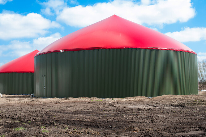 Bioplynová stanice by měla využívat technologie mokré anaerobní fermentace pracující v termofilním režimu. Vyrobený biometan označovaný jako bioCNG by mohly využívat například vozy městských firem jako Pražské služby.
