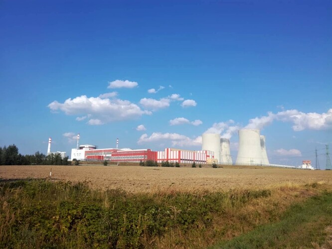 Temelínské teplo by mělo pokrýt 30 procent výroby tepla pro České Budějovice, zbytek zajistí teplárna z vlastních zdrojů.