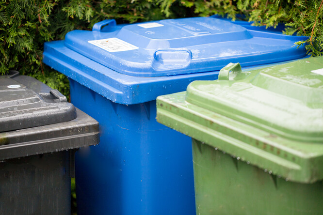 České Budějovice za rok svezou více než 15 000 tun směsného komunálního odpadu. Tříděného odpadu se za rok ve městě nashromáždí více než 11 000 tun.